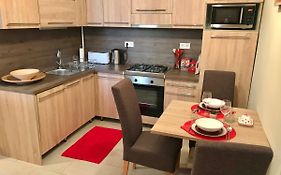 City Apartman